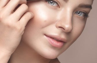 5 Meilleurs highlighters naturels pour un teint glowy parfait